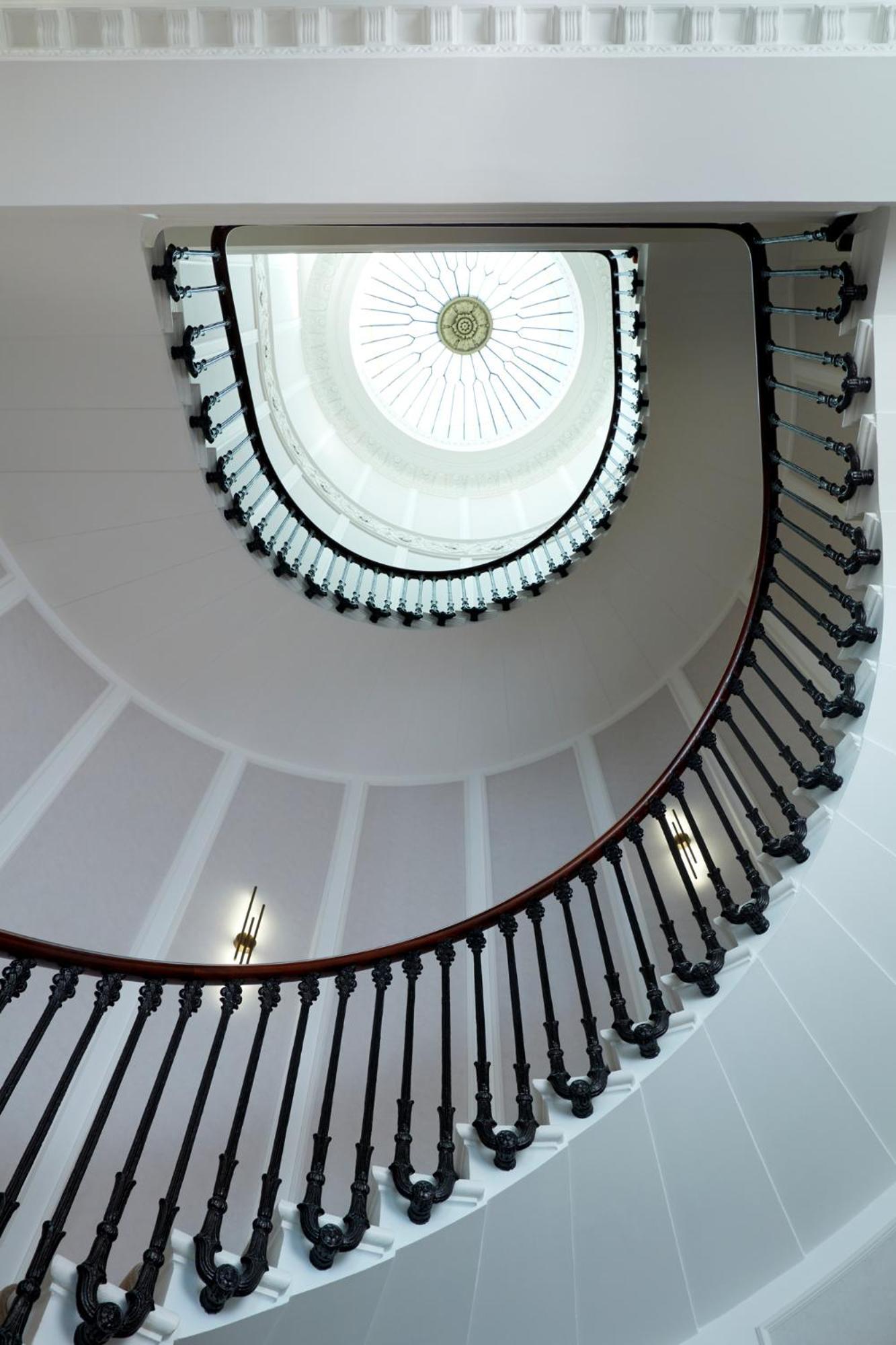 2 Chesham Hotel Londra Dış mekan fotoğraf
